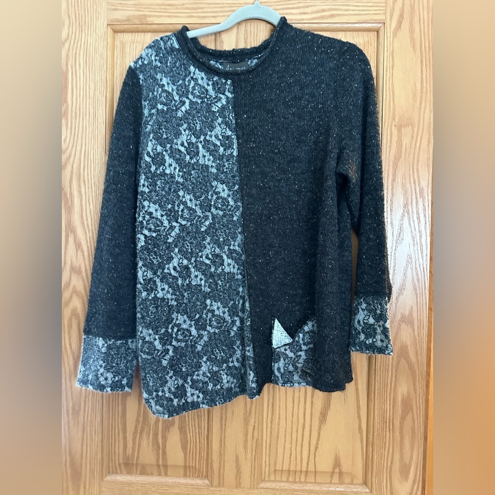 Long sleeve sweater